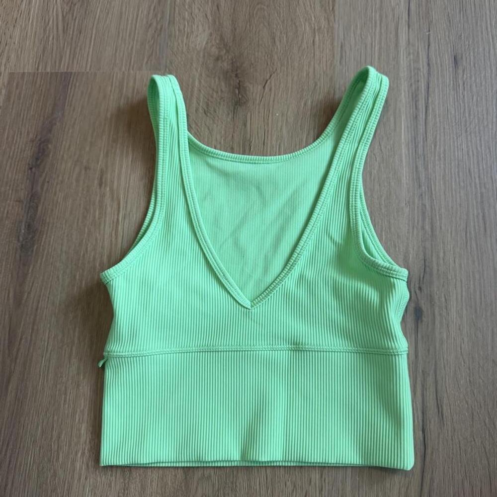Women’s Mint Green Ribbed V-Neck Cropped Athletic Tank